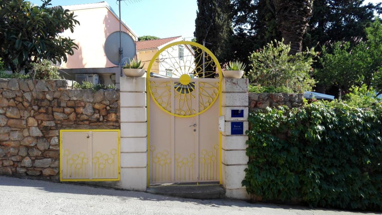 Apartments Veli Lošinj Dış mekan fotoğraf