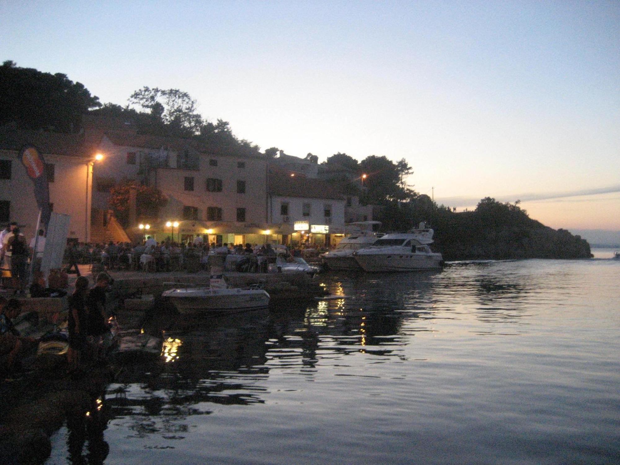 Apartments Veli Lošinj Dış mekan fotoğraf